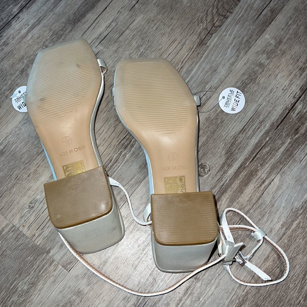 Truffle heels   - Picture 5 of 5